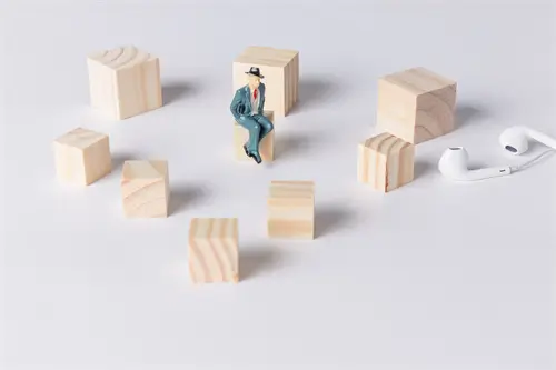 赢字很像的字是什么意思
